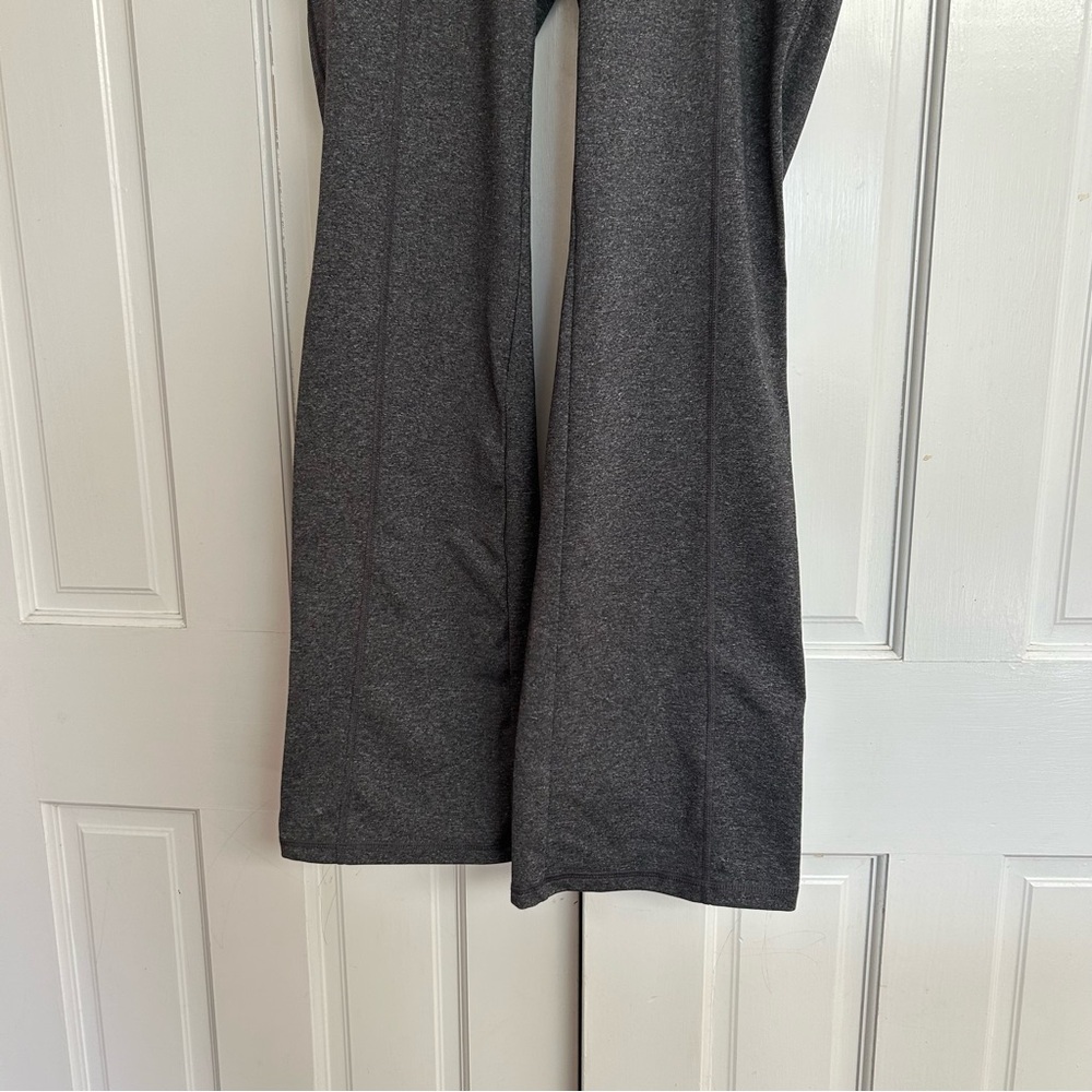 Lucy Yoga Pants in Gray size Small NWT - Picture 10 of 10